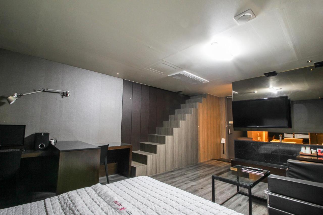 Gyeongju Arrietty Motel Exterior foto
