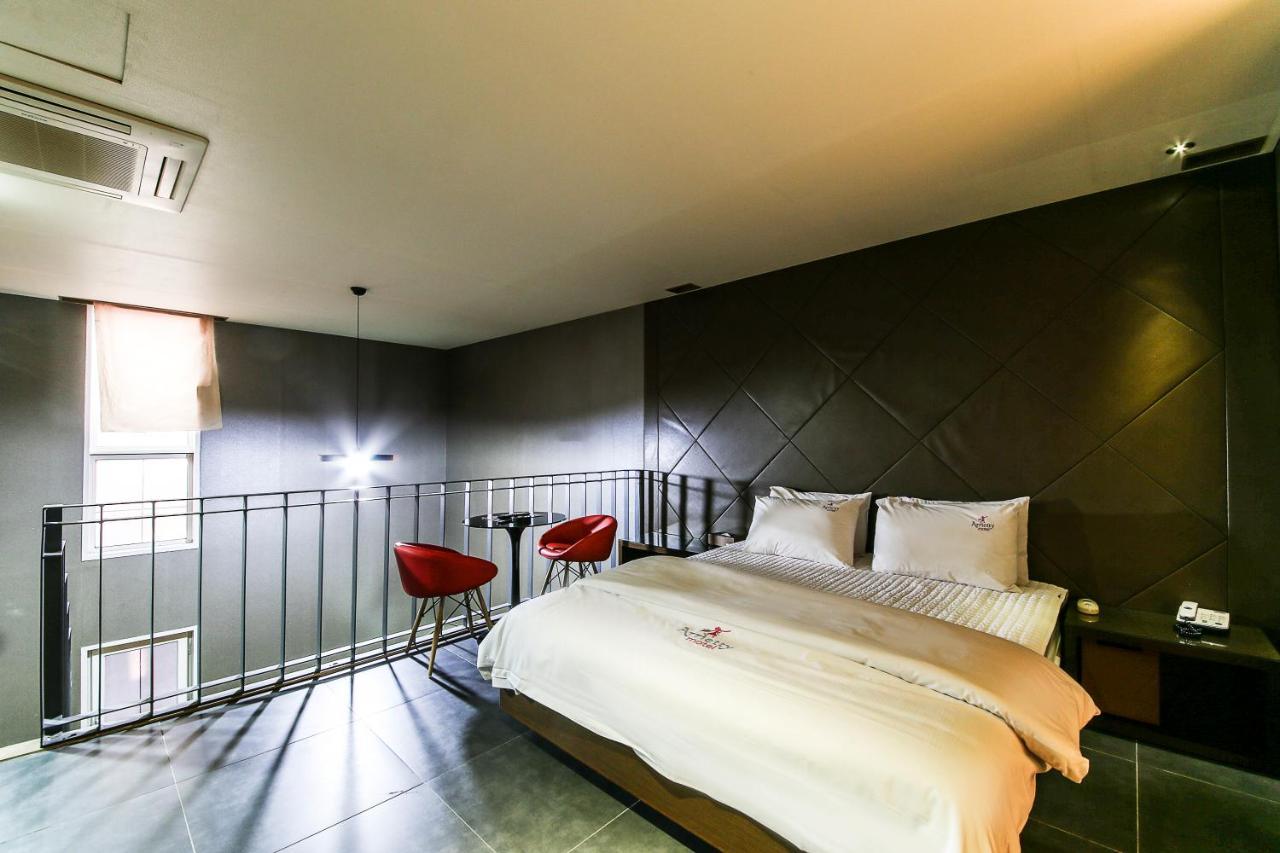 Gyeongju Arrietty Motel Exterior foto