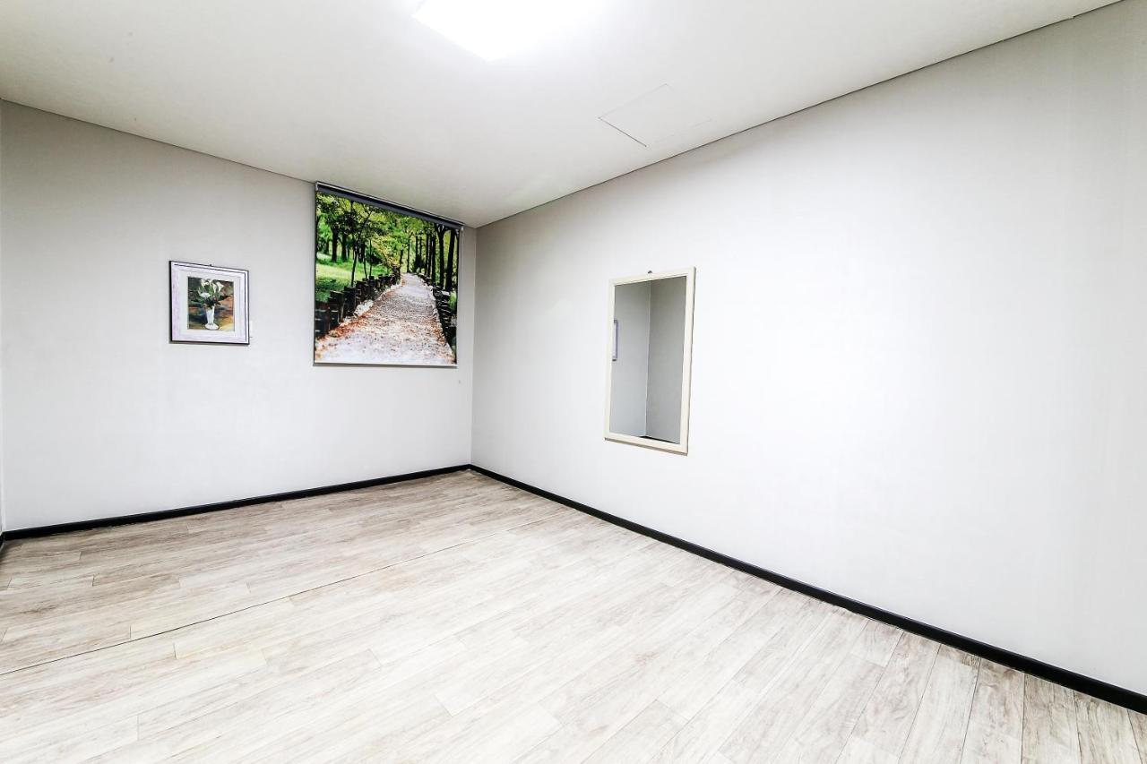 Gyeongju Arrietty Motel Exterior foto