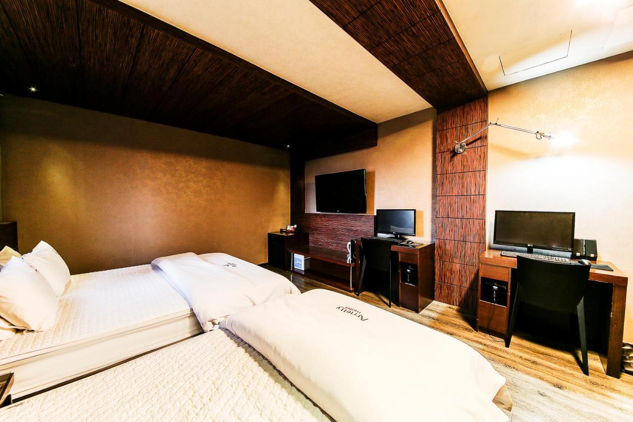 Gyeongju Arrietty Motel Exterior foto